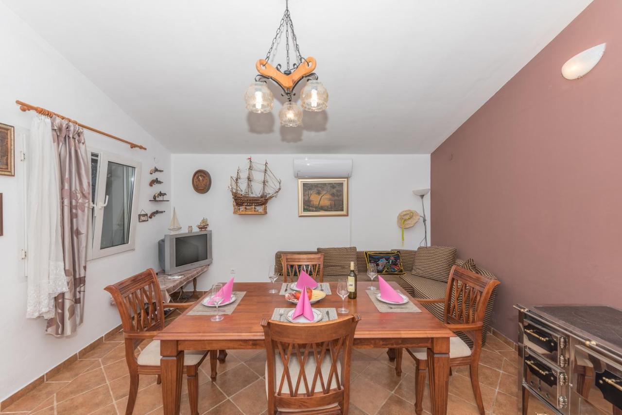Holiday Home Frane Slivno  Exteriér fotografie
